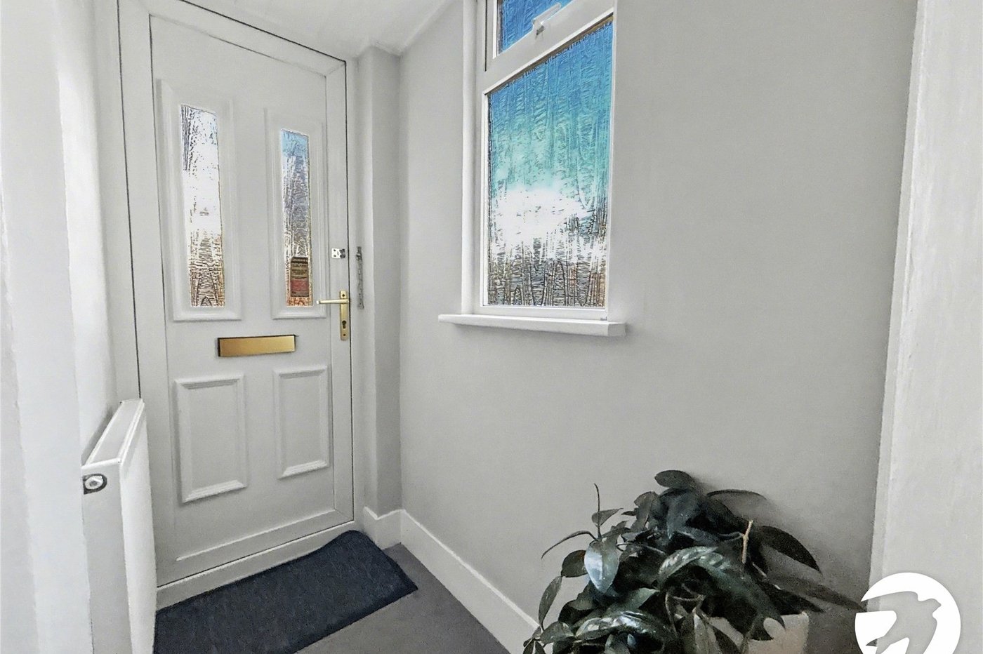 2 bedroom bungalow for sale in Sidcup | Robinson Jackson