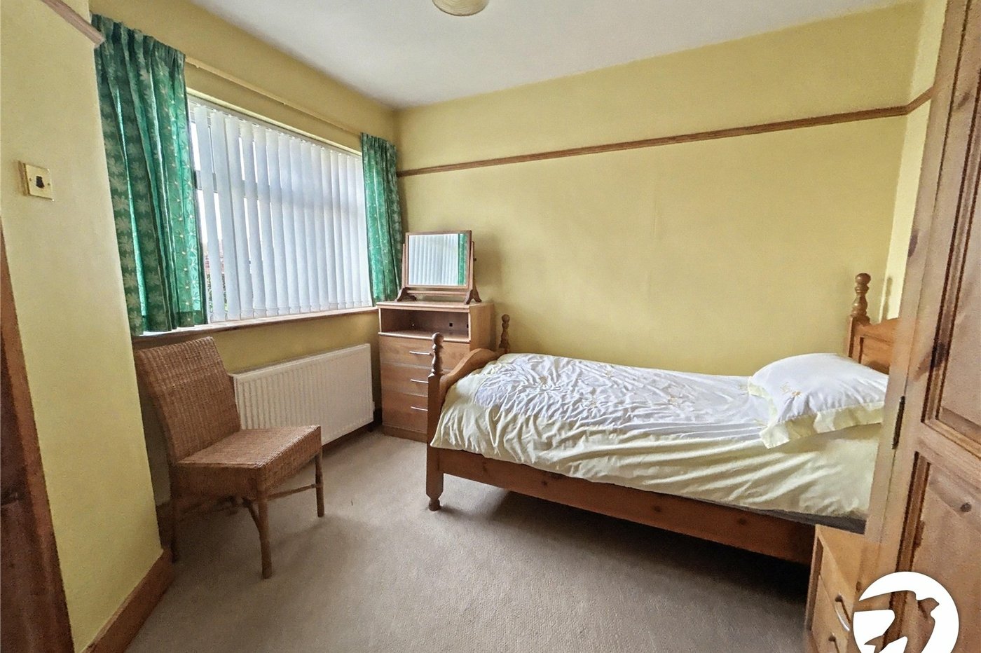 2 bedroom bungalow for sale in Sidcup | Robinson Jackson