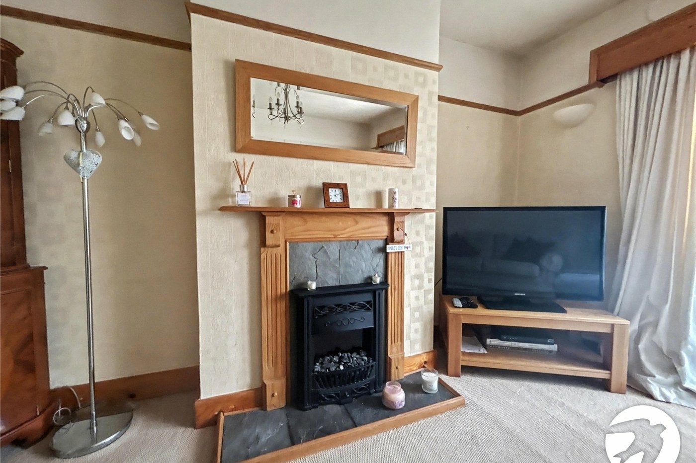 2 bedroom bungalow for sale in Sidcup | Robinson Jackson