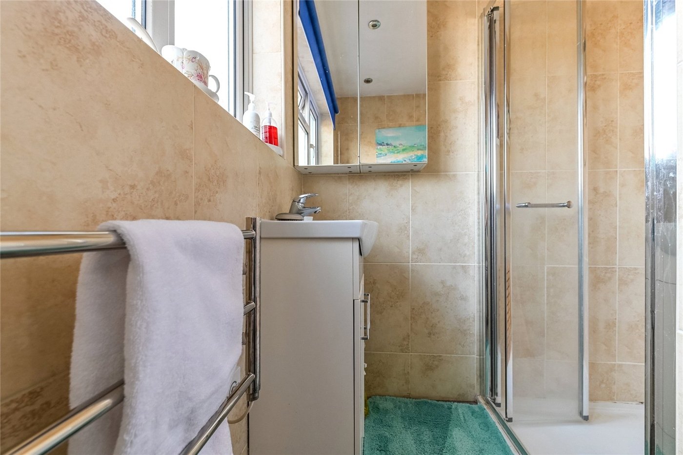 2 bedroom bungalow for sale in Gravesend | Robinson Michael & Jackson