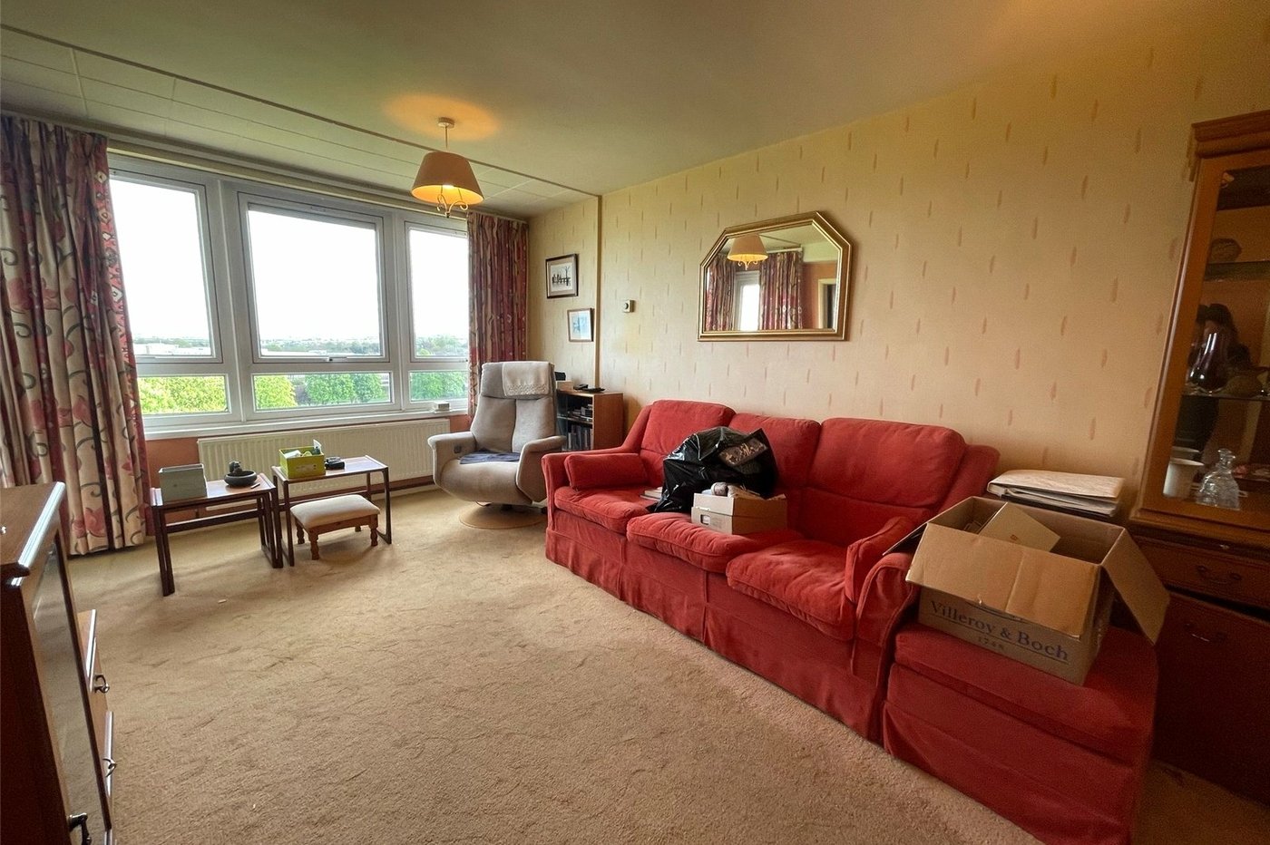 1 bedroom property for sale in Gravesend | Robinson Michael & Jackson