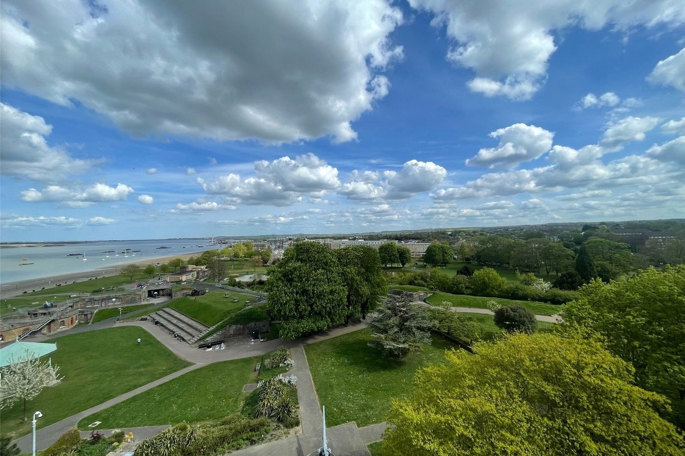 1 bedroom property for sale in Gravesend | Robinson Michael & Jackson