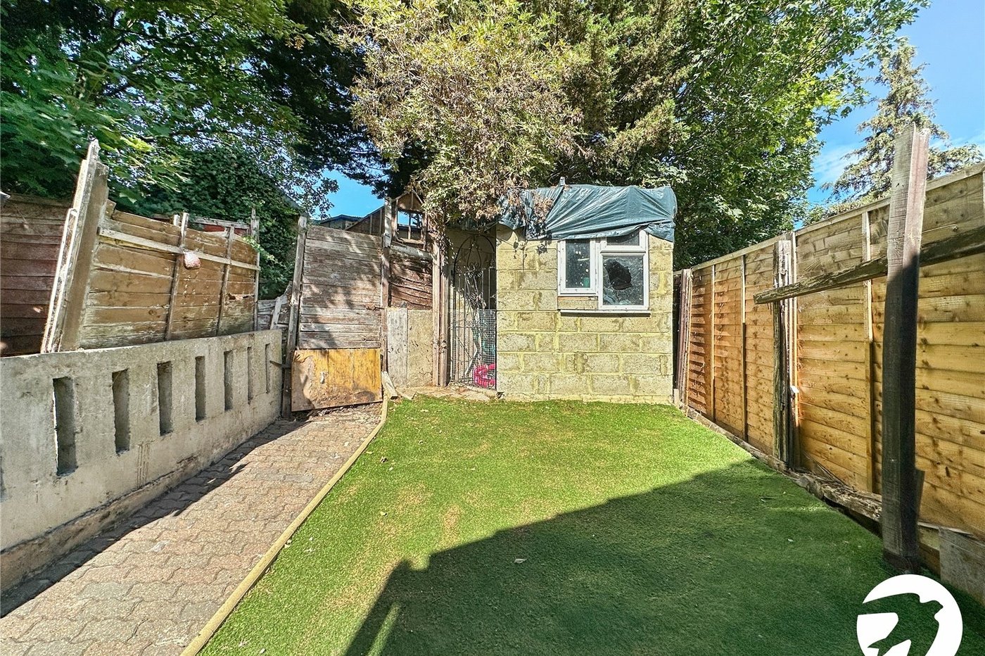 2 bedroom house for sale in Chatham | Robinson Michael & Jackson