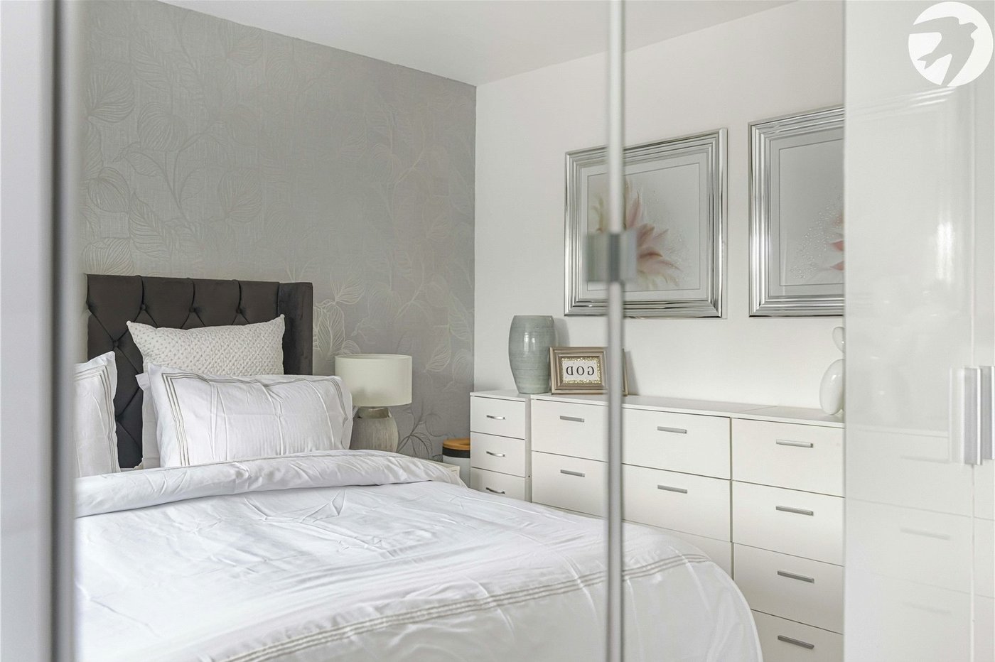 2 bedroom property for sale in Sidcup | Robinson Jackson