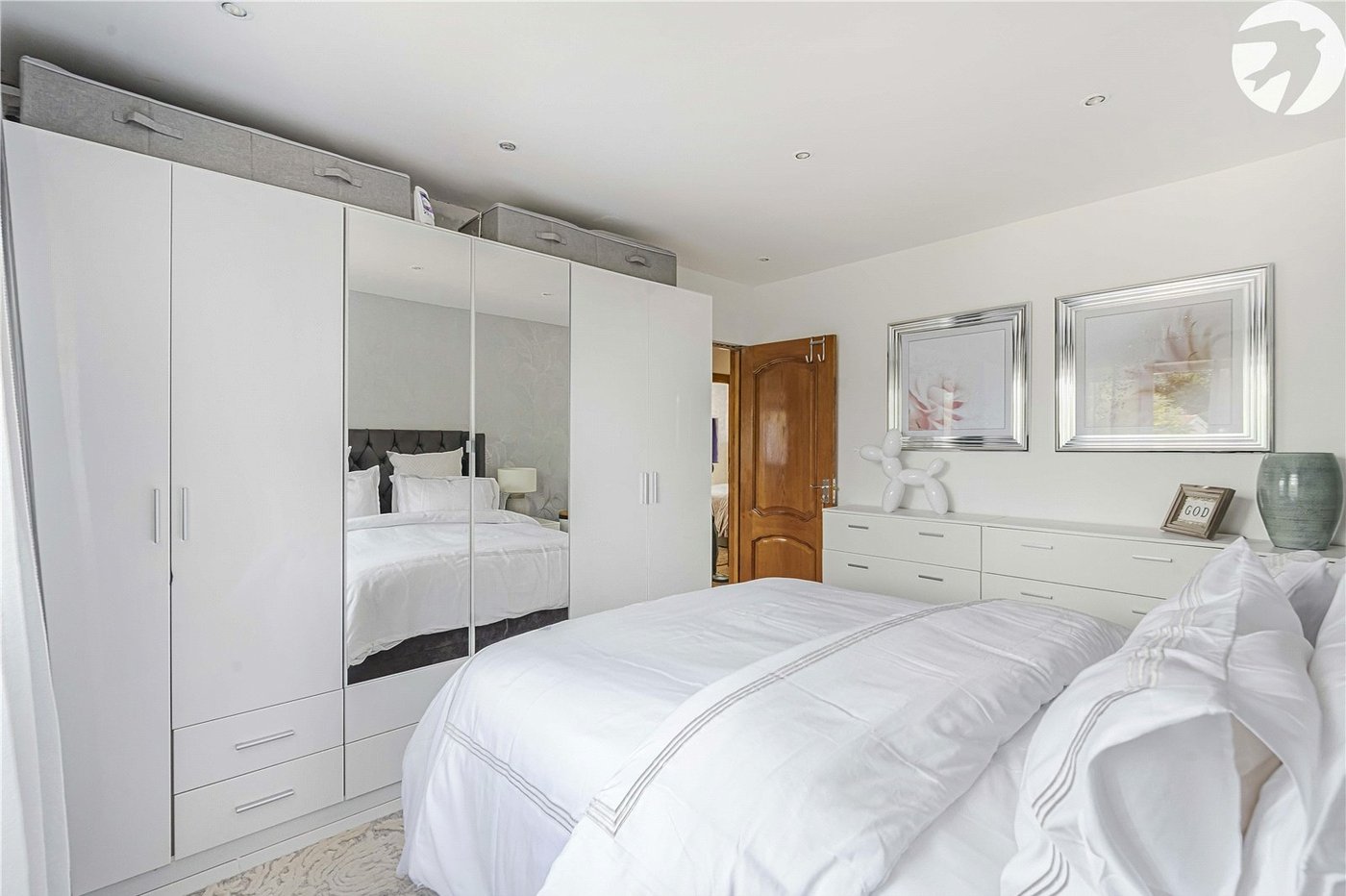 2 bedroom property for sale in Sidcup | Robinson Jackson