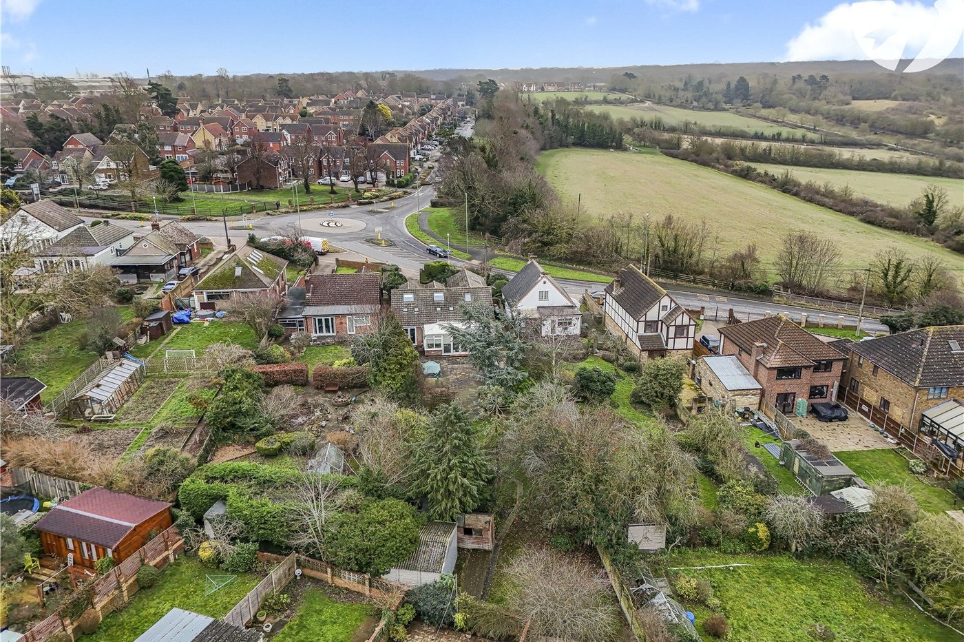 5 bedroom property for sale in Dartford | Robinson Jackson