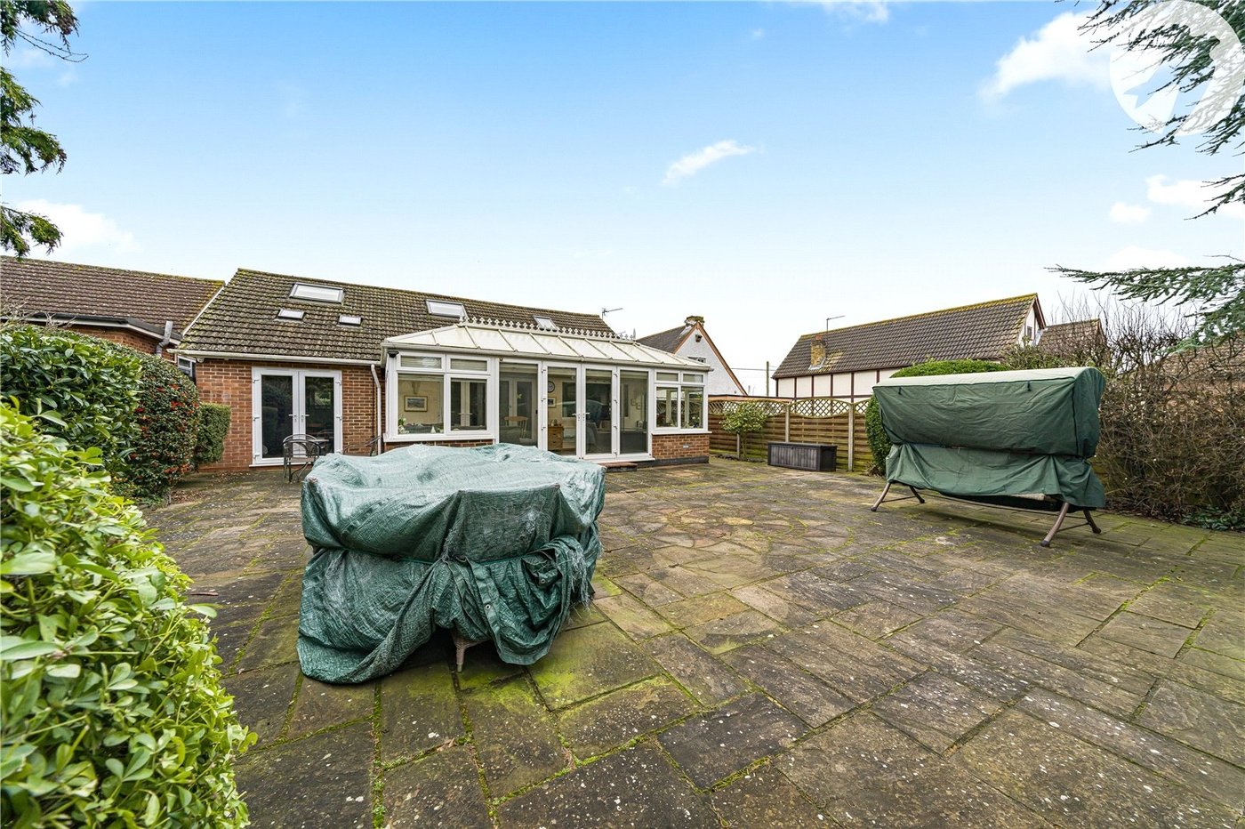 5 bedroom property for sale in Dartford | Robinson Jackson