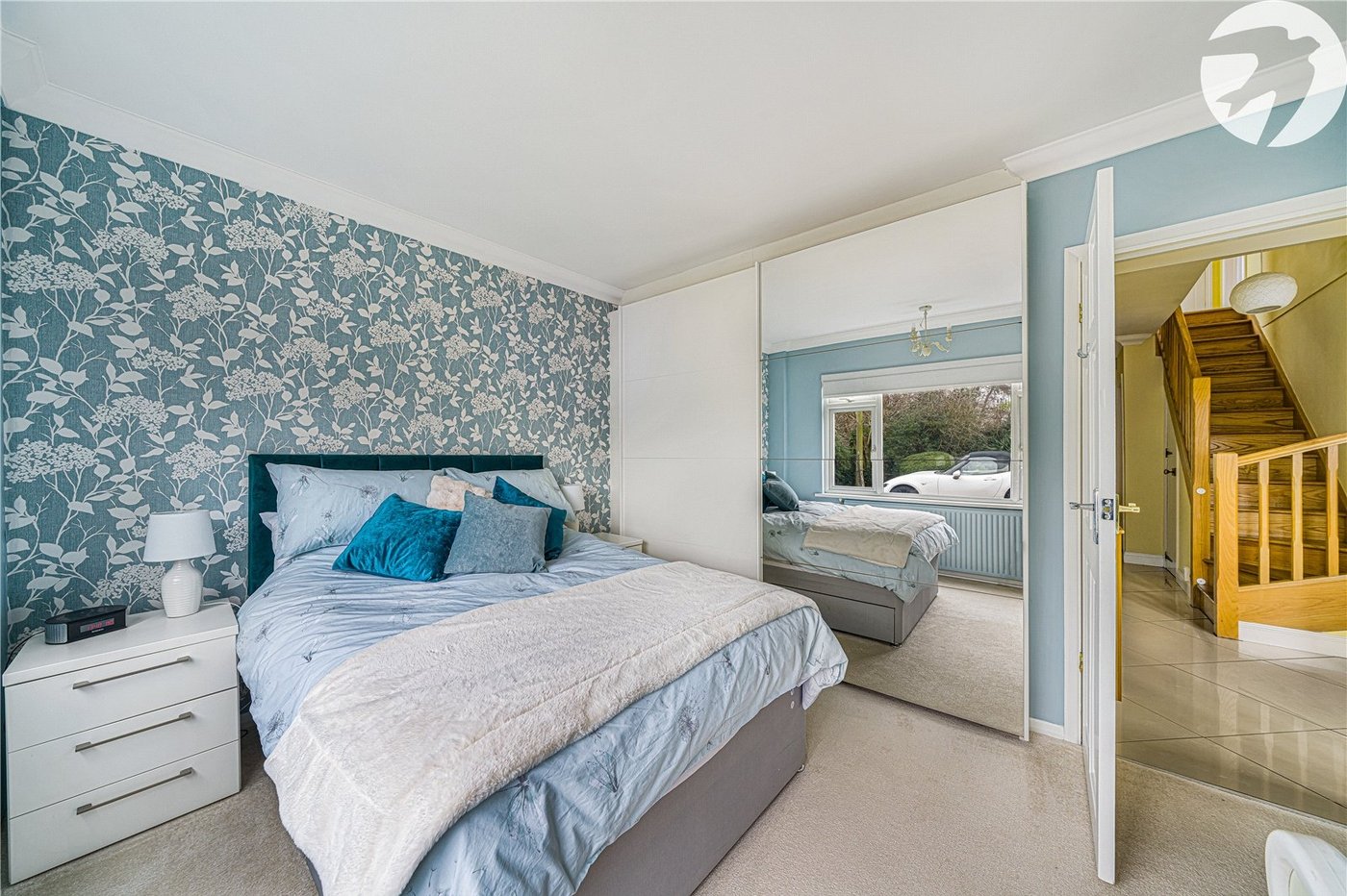 5 bedroom property for sale in Dartford | Robinson Jackson