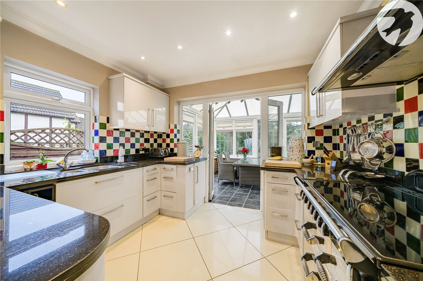 5 bedroom property for sale in Dartford | Robinson Jackson