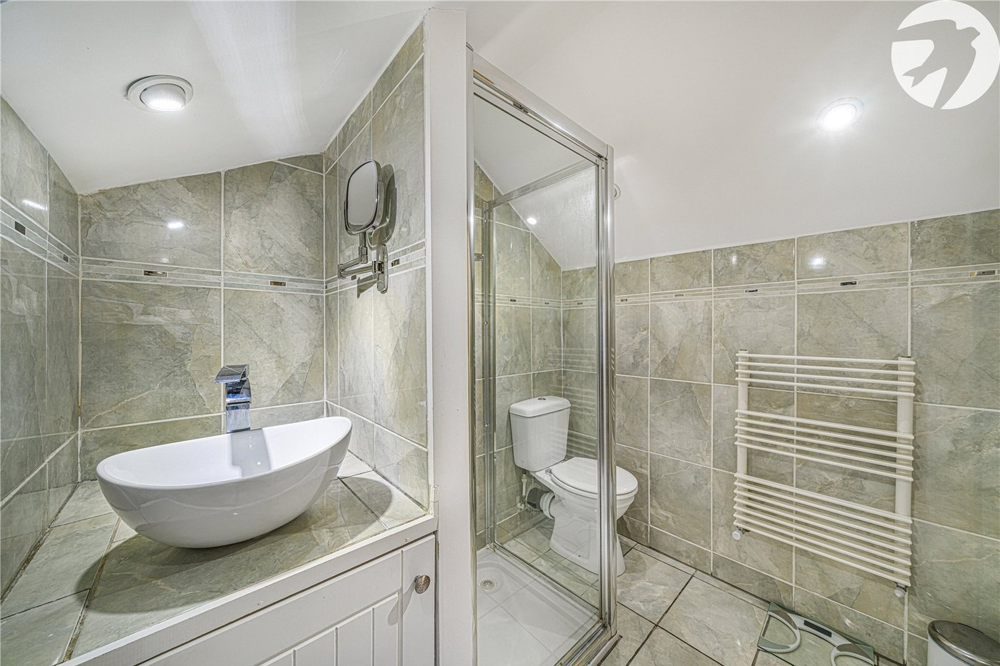 5 bedroom property for sale in Dartford | Robinson Jackson