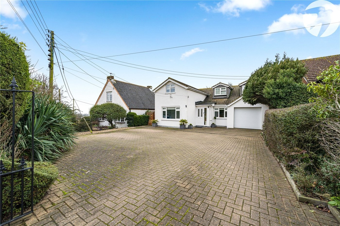 5 bedroom property for sale in Dartford | Robinson Jackson