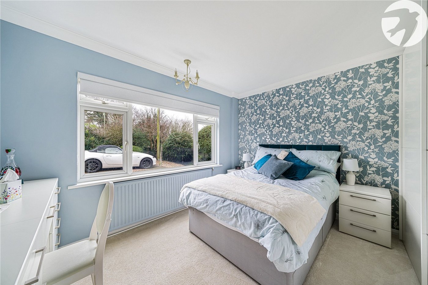 5 bedroom property for sale in Dartford | Robinson Jackson