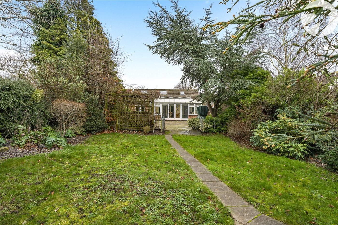 5 bedroom property for sale in Dartford | Robinson Jackson