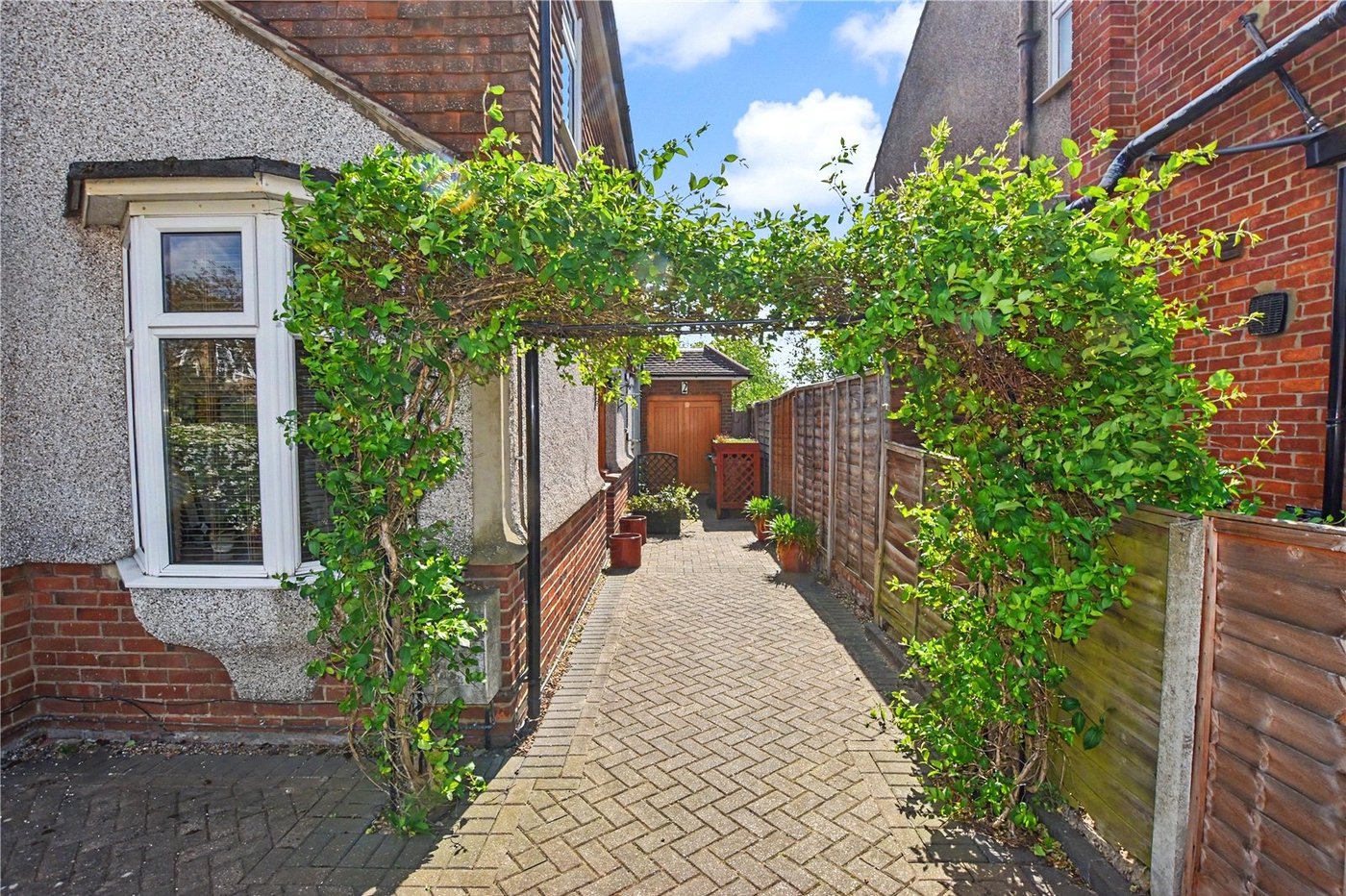 5 bedroom house for sale in Bexleyheath | Robinson Jackson