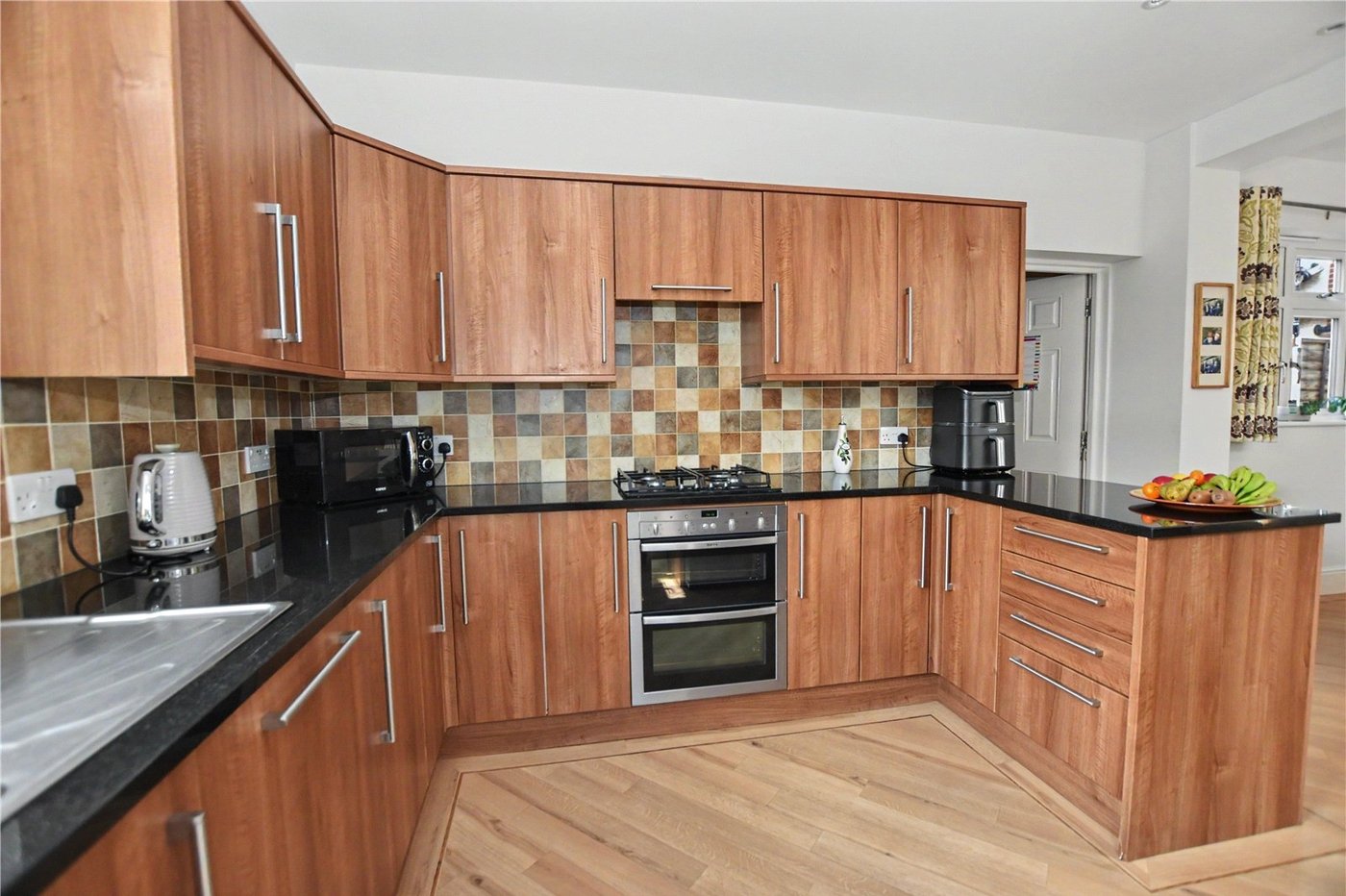 5 bedroom house for sale in Bexleyheath | Robinson Jackson