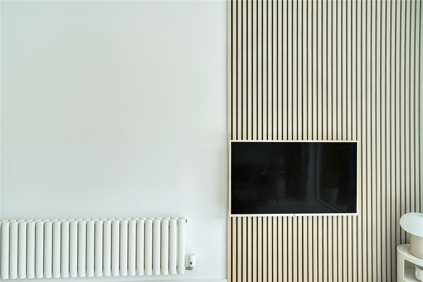 2 bedroom house for sale in London | Robinson Jackson