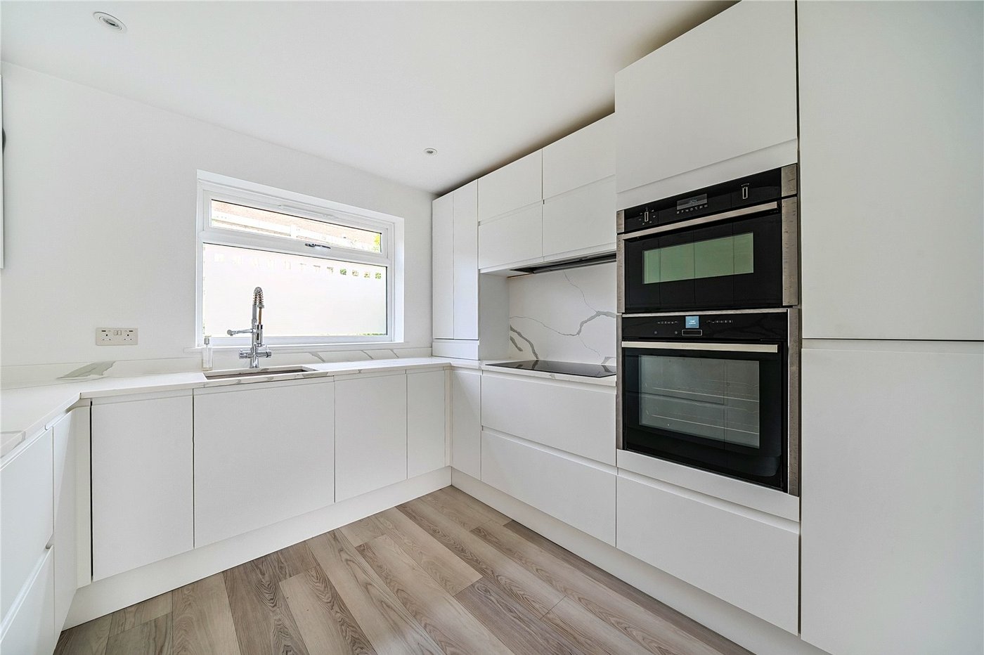 2 bedroom house for sale in  | Robinson Jackson