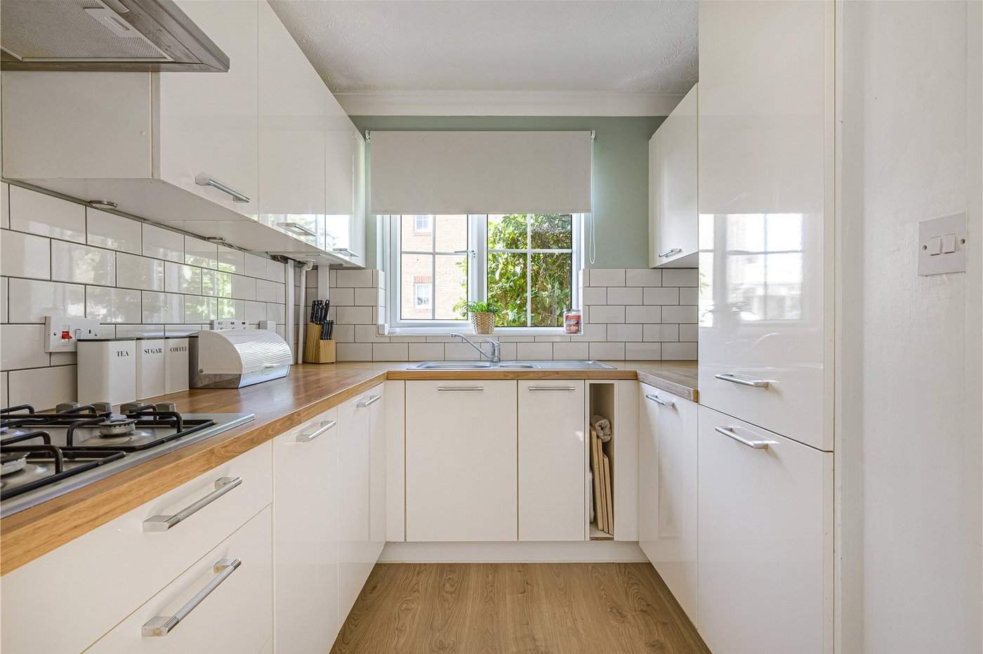 2 bedroom house for sale in Hartlip | Robinson Michael & Jackson