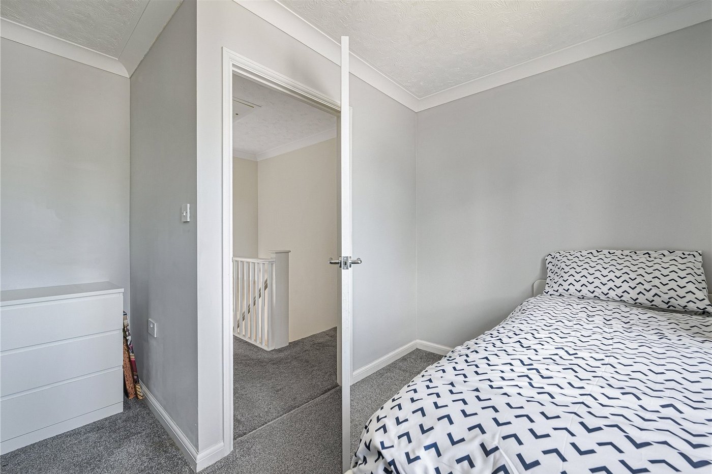 2 bedroom house for sale in Hartlip | Robinson Michael & Jackson