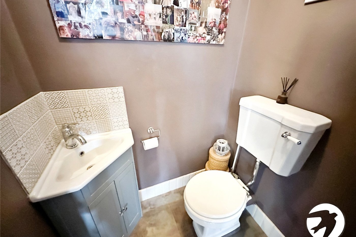 house for sale in Rochester, Kent, ME1 Robinson Michael & Jackson