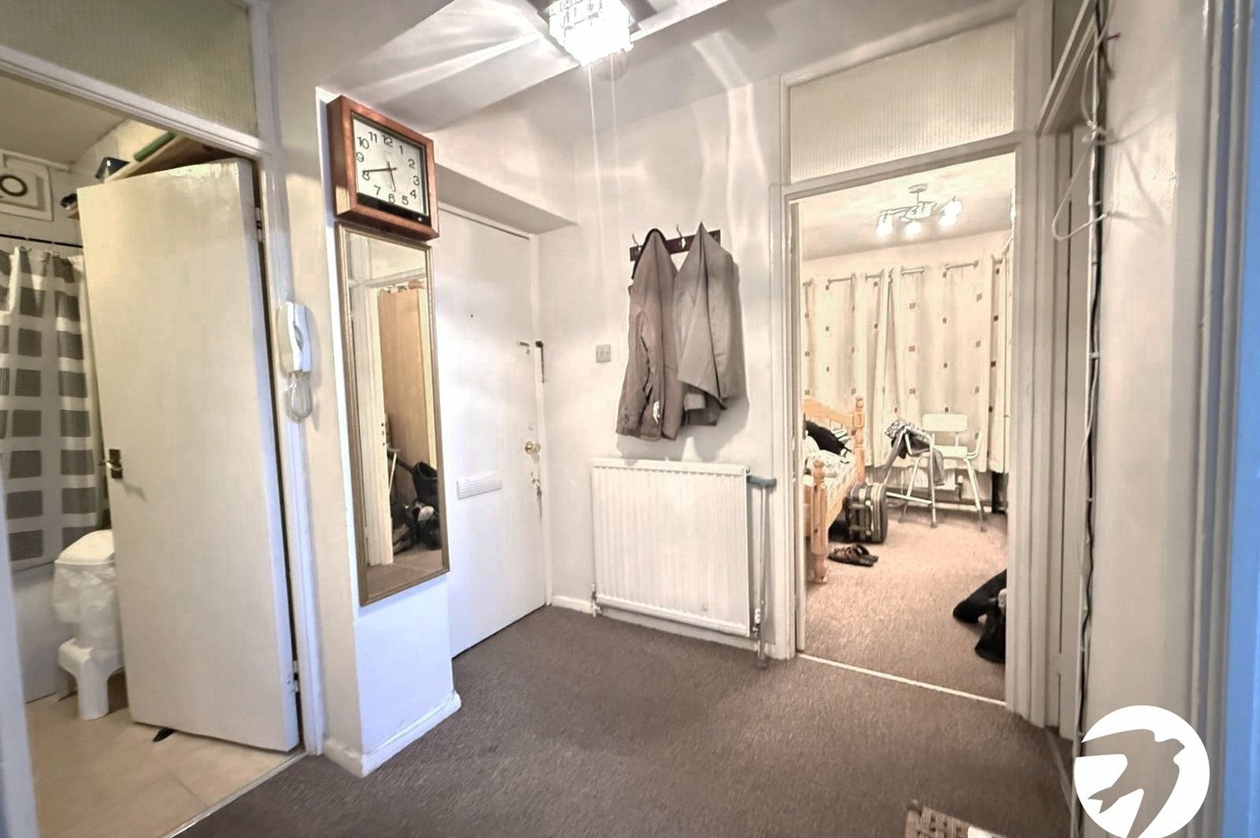 2 bedroom property for sale in London | Robinson Jackson