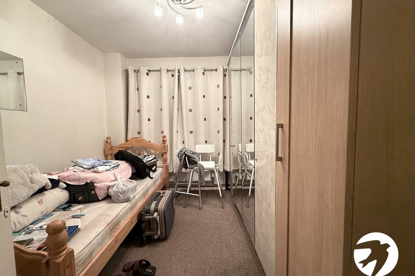 2 bedroom property for sale in London | Robinson Jackson