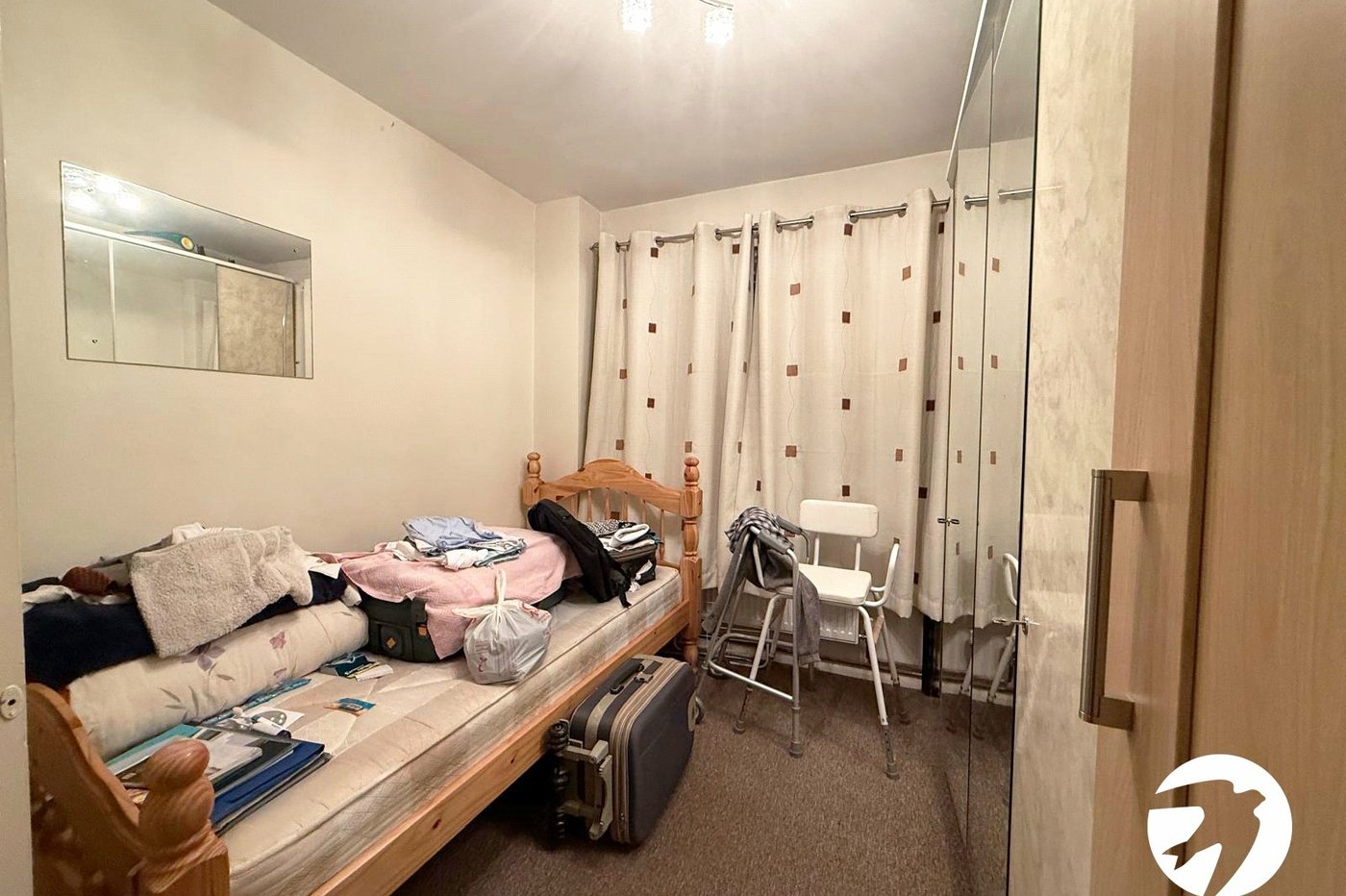 2 bedroom property for sale in London | Robinson Jackson