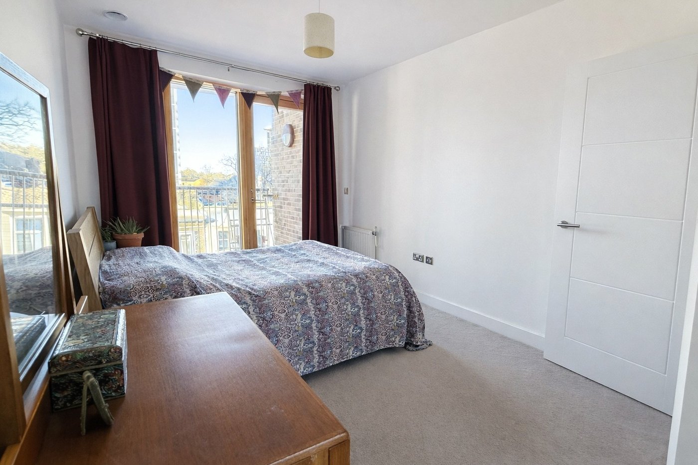 1 bedroom property for sale in London | Robinson Jackson