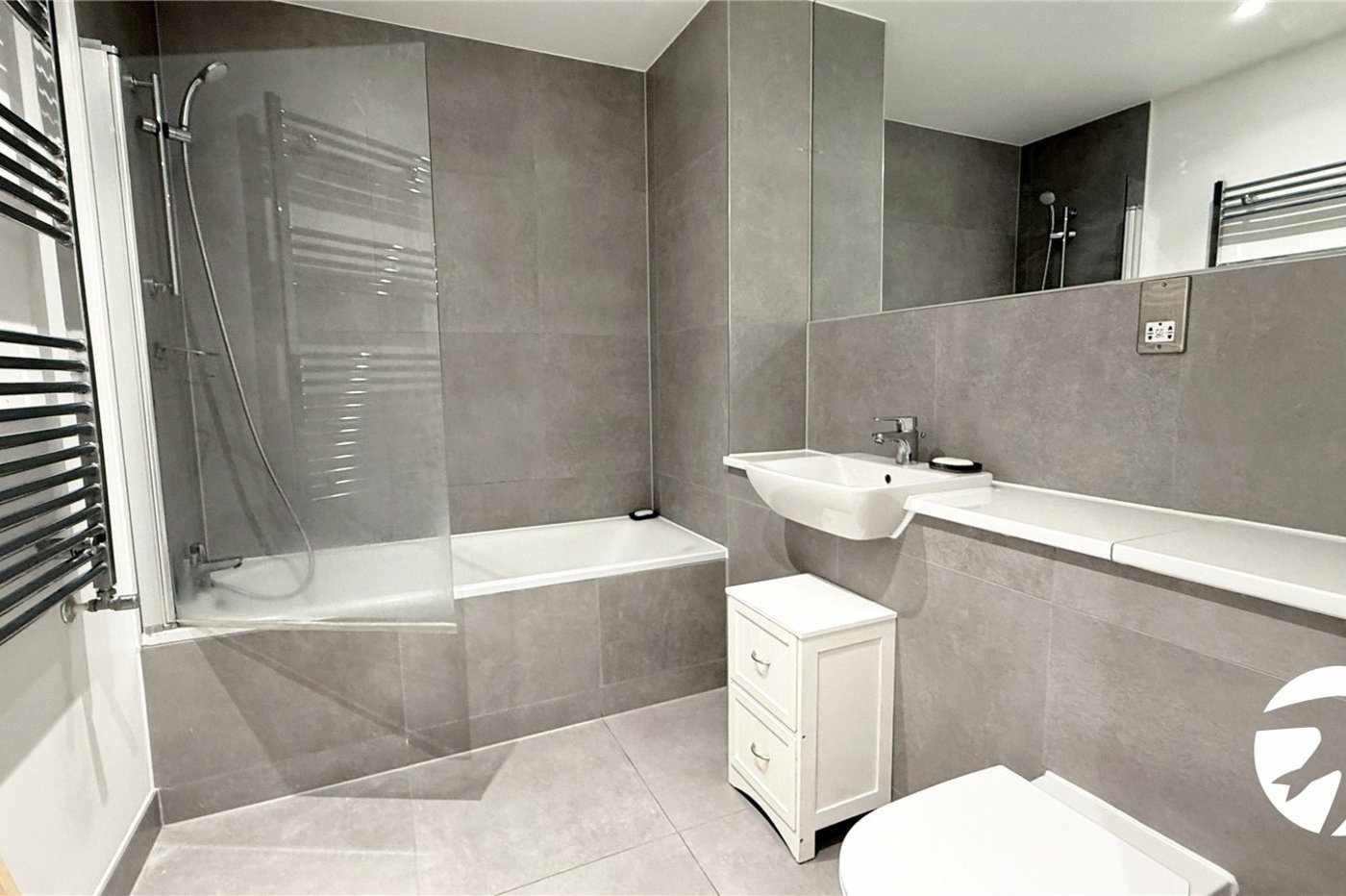 1 bedroom property for sale in London | Robinson Jackson