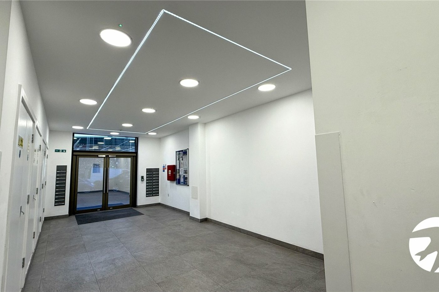 1 bedroom property for sale in London | Robinson Jackson