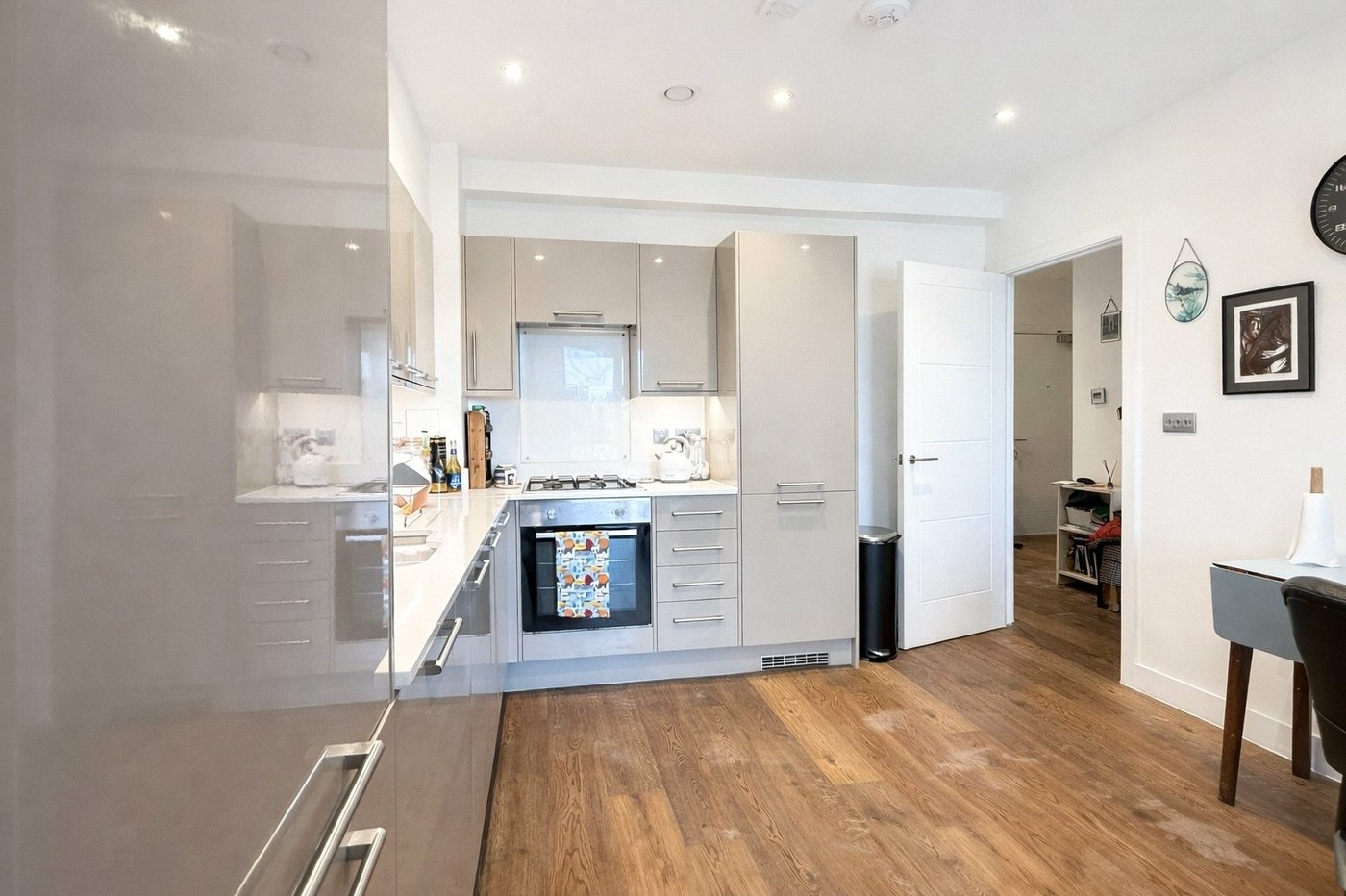 1 bedroom property for sale in London | Robinson Jackson