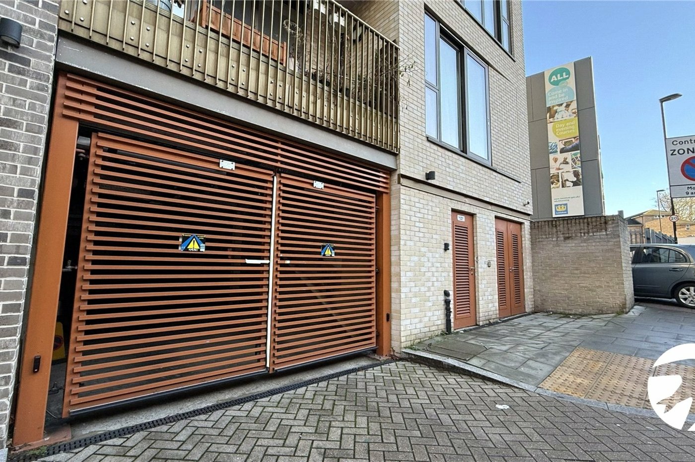 1 bedroom property for sale in London | Robinson Jackson