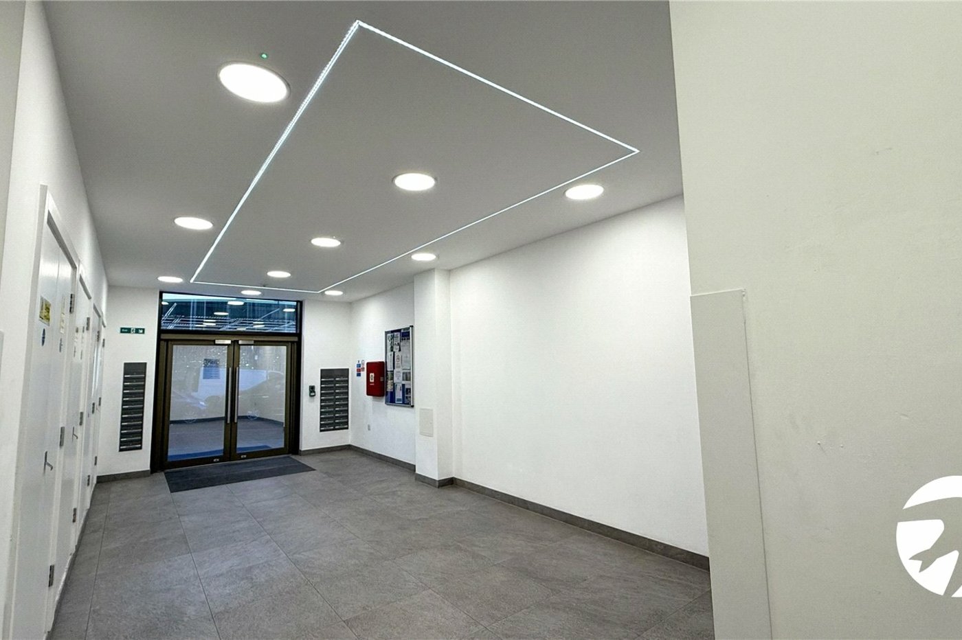 1 bedroom property for sale in London | Robinson Jackson