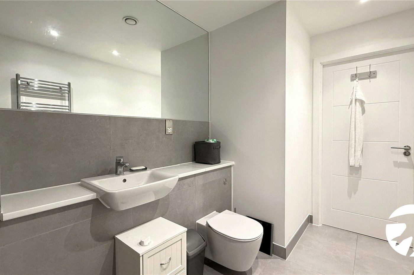 1 bedroom property for sale in London | Robinson Jackson