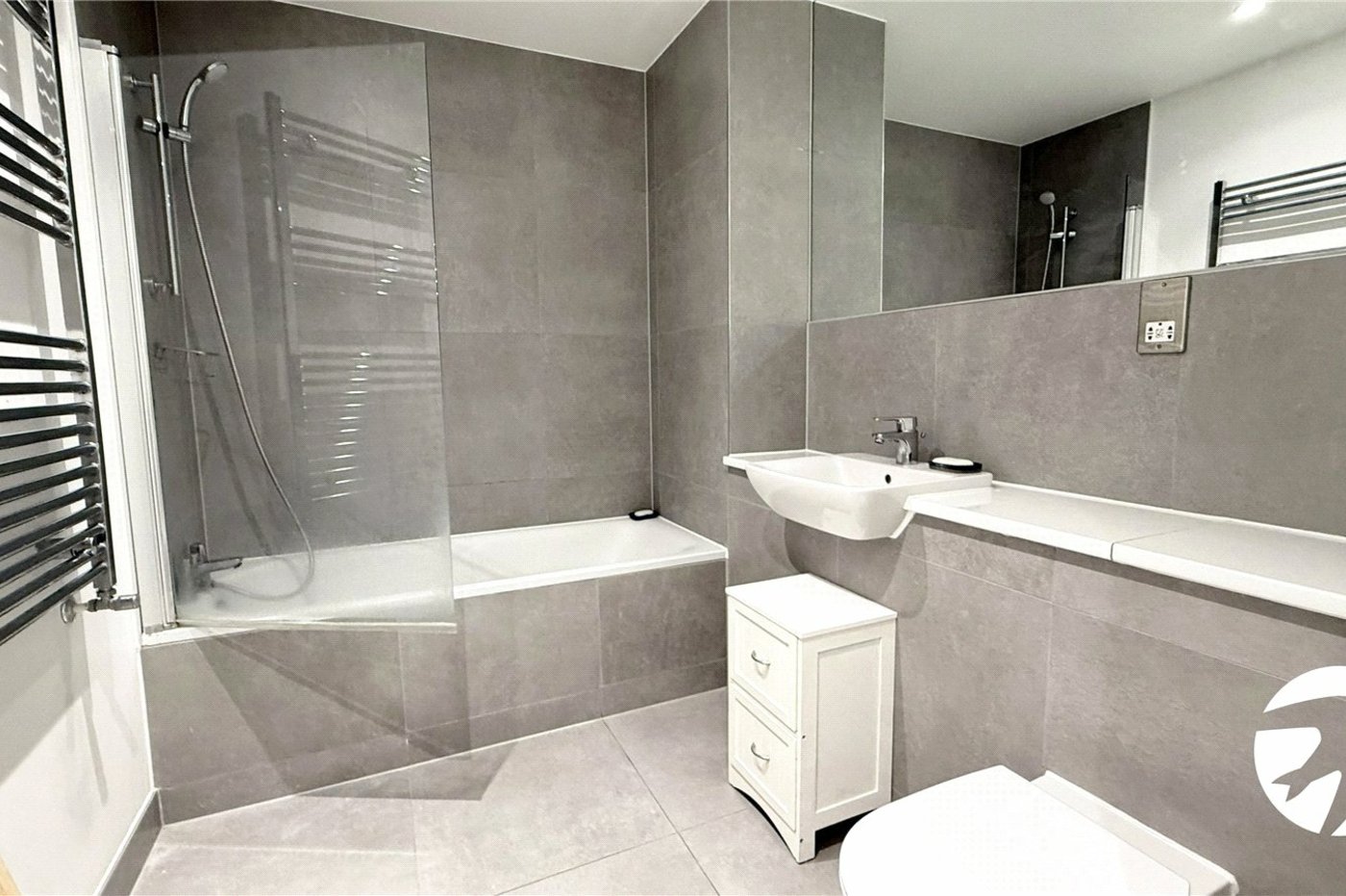 1 bedroom property for sale in London | Robinson Jackson