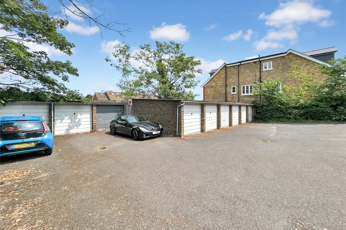 2 bedroom property for sale in Sidcup | Robinson Jackson