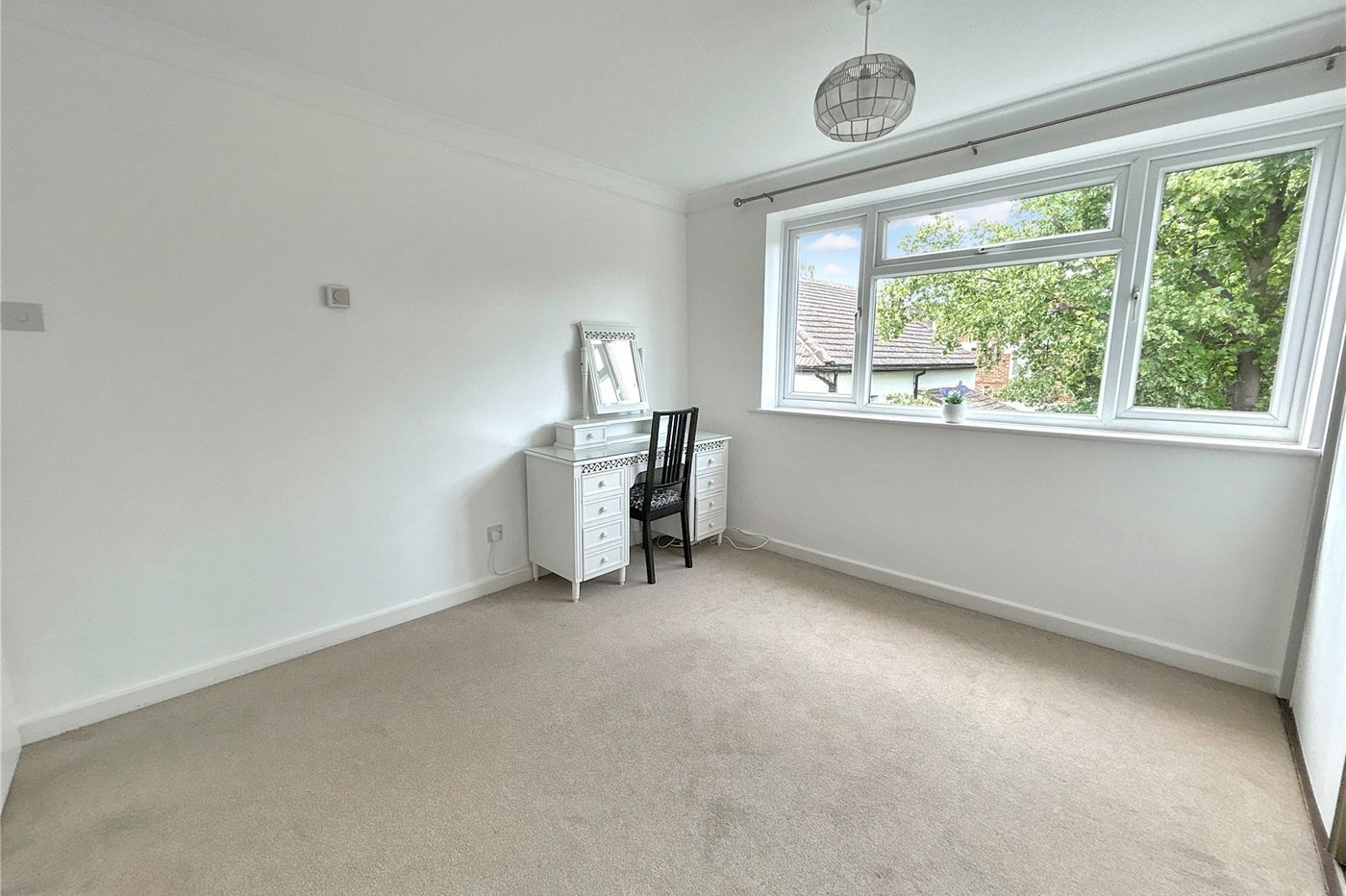 2 bedroom property for sale in Sidcup | Robinson Jackson