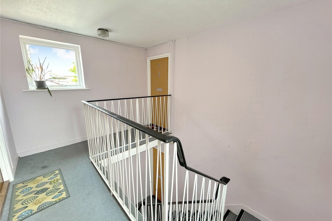 2 bedroom property for sale in Sidcup | Robinson Jackson