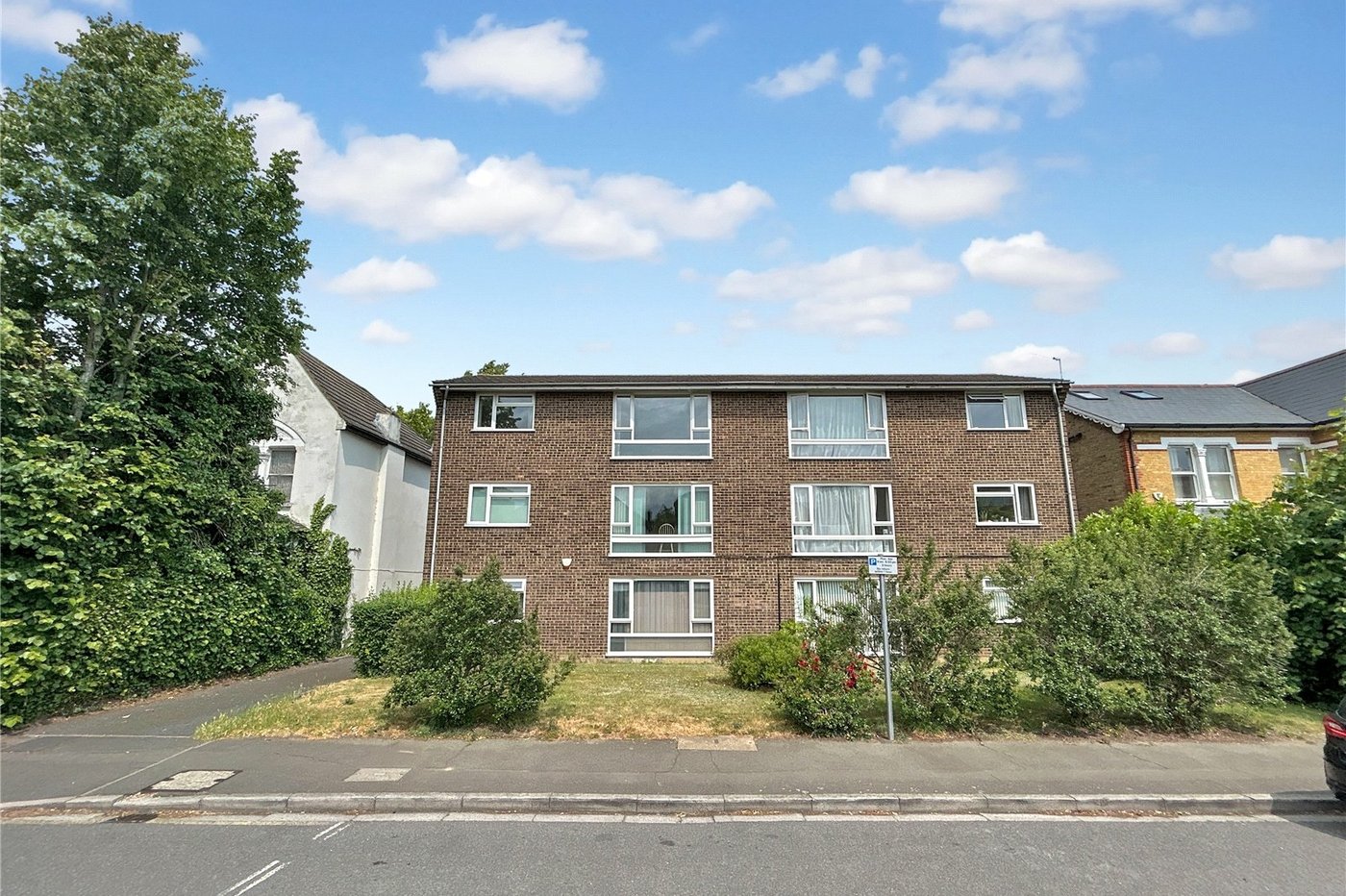 2 bedroom property for sale in Sidcup | Robinson Jackson