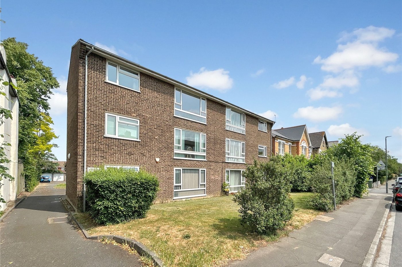 2 bedroom property for sale in Sidcup | Robinson Jackson