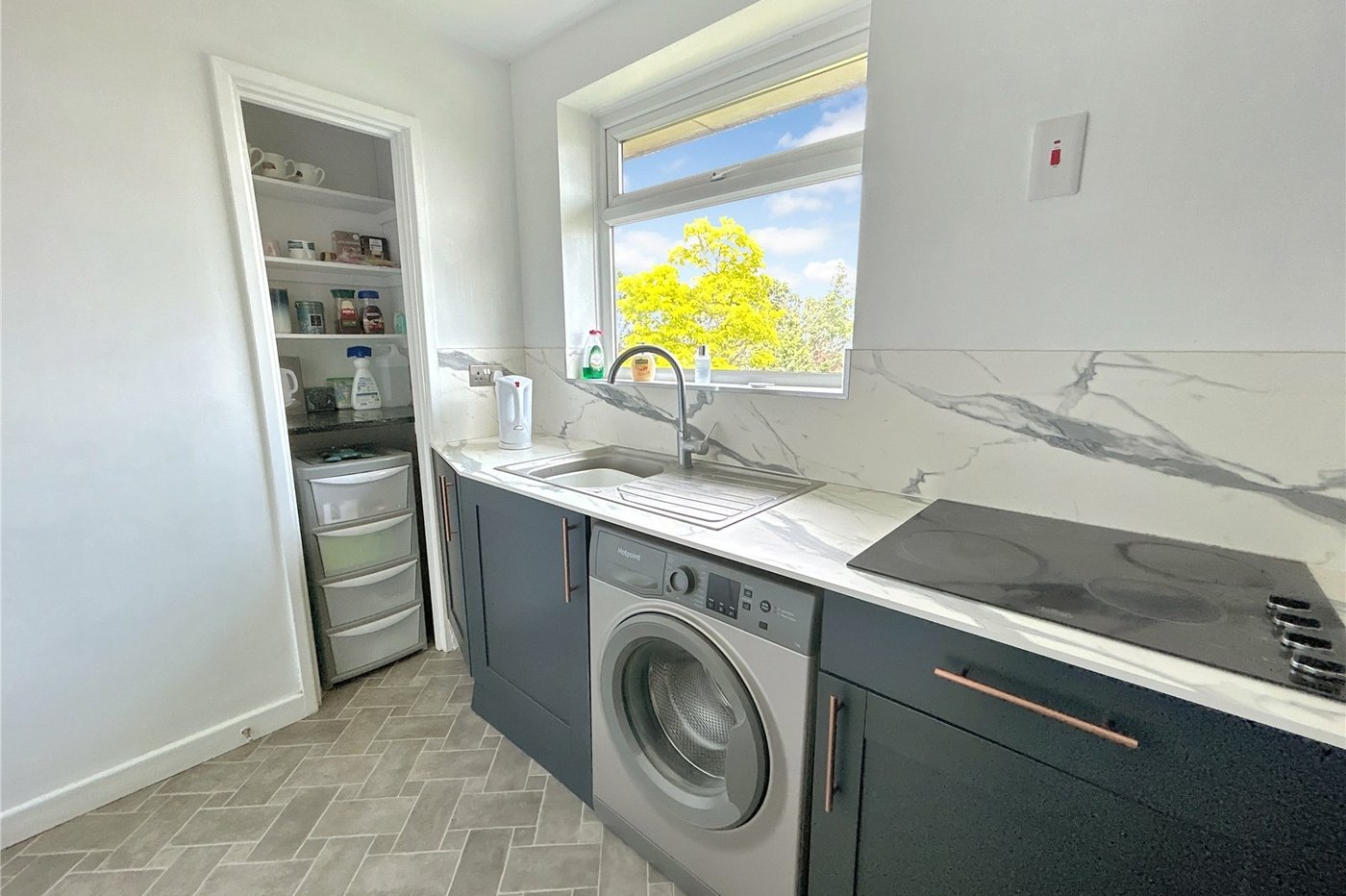 2 bedroom property for sale in Sidcup | Robinson Jackson