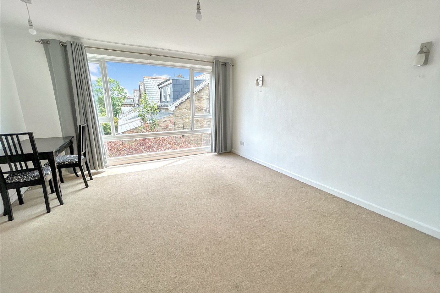 2 bedroom property for sale in Sidcup | Robinson Jackson