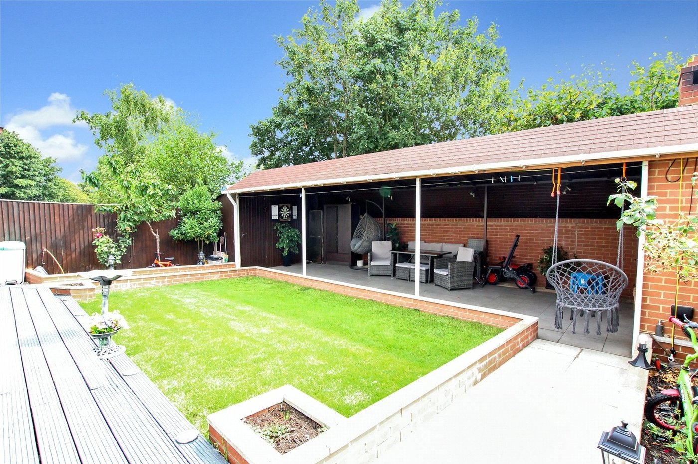 4 bedroom house for sale in Thamesmead | Robinson Jackson