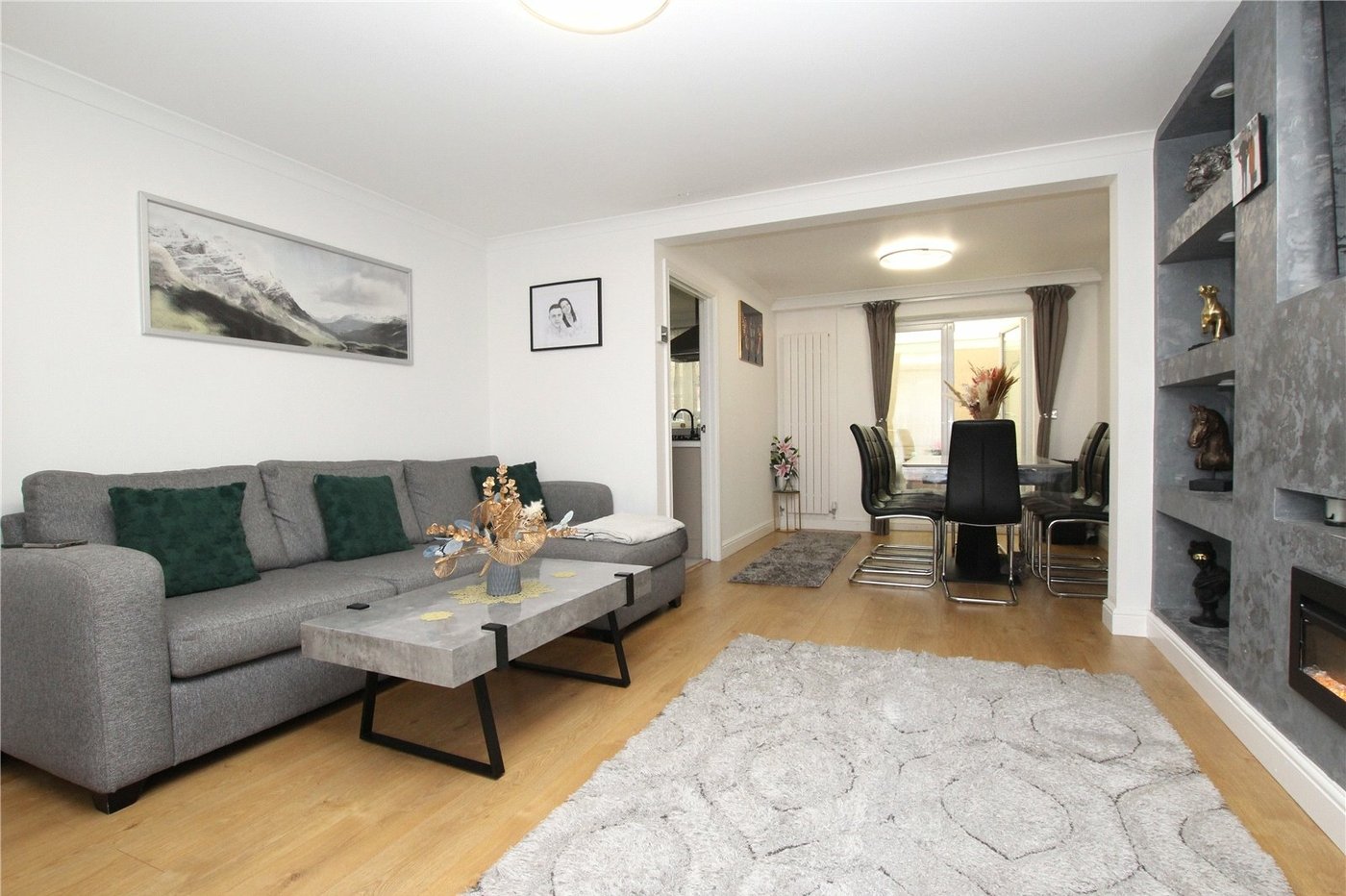 4 bedroom house for sale in Thamesmead | Robinson Jackson