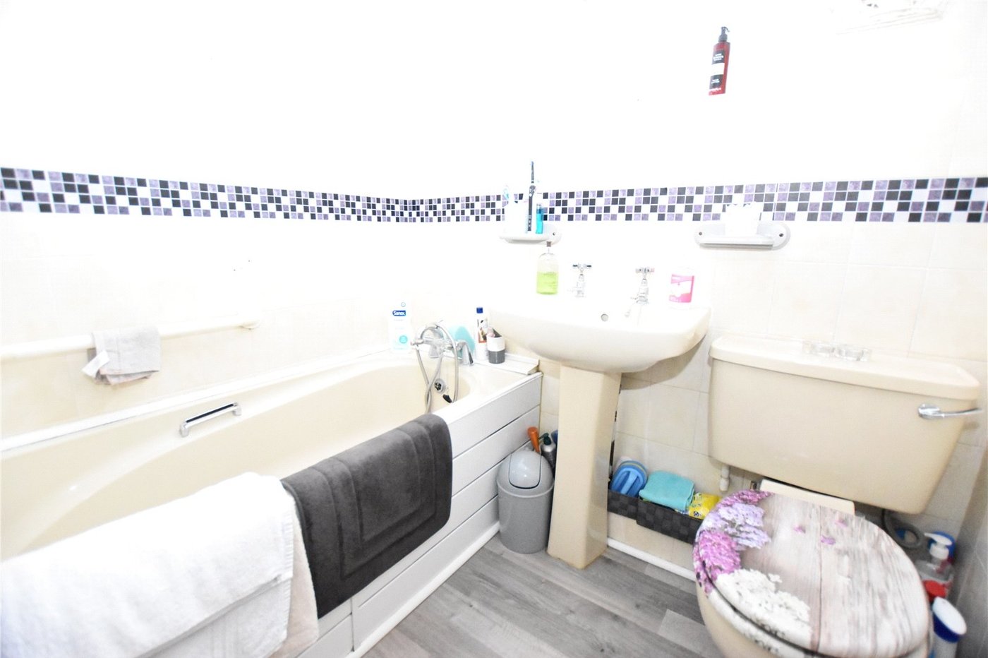 2 bedroom house for sale in Bexleyheath | Robinson Jackson