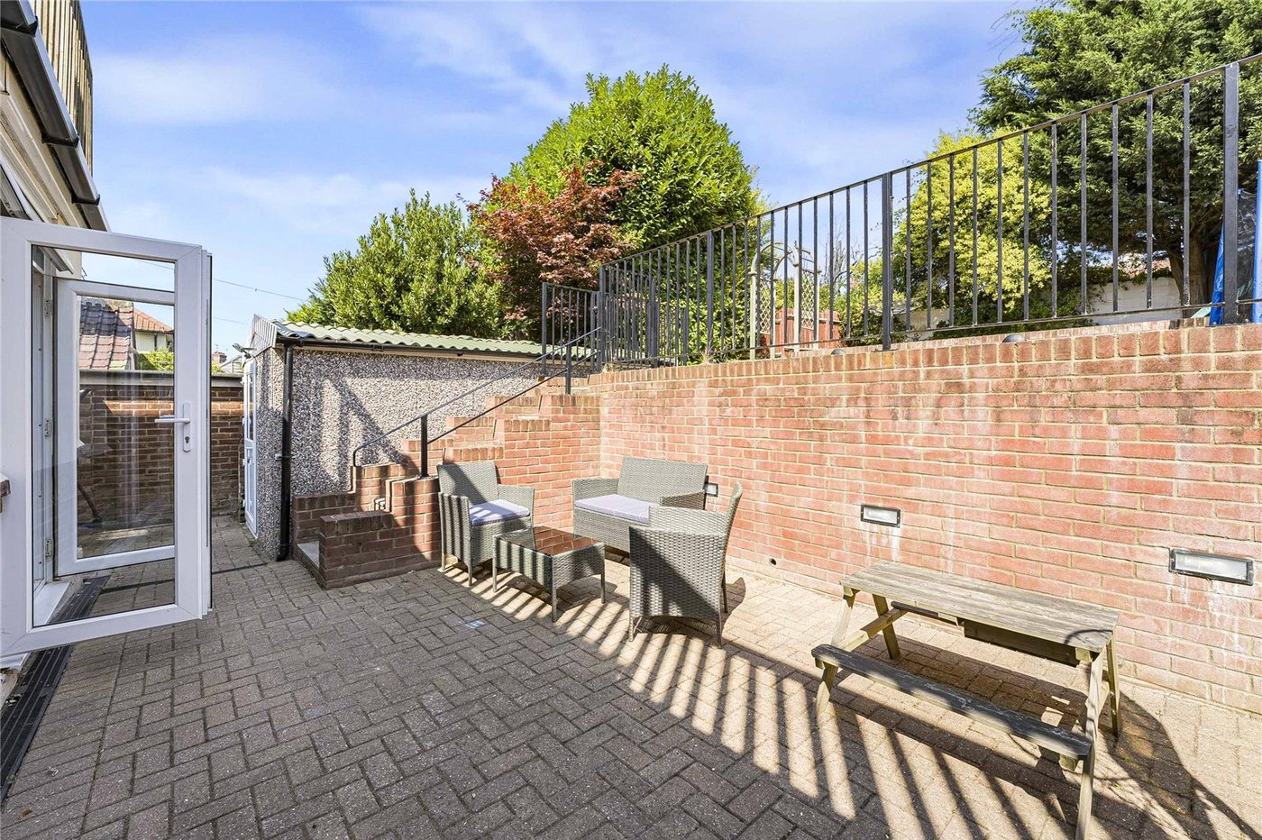 3 bedroom house for sale in Rochester | Robinson Michael & Jackson