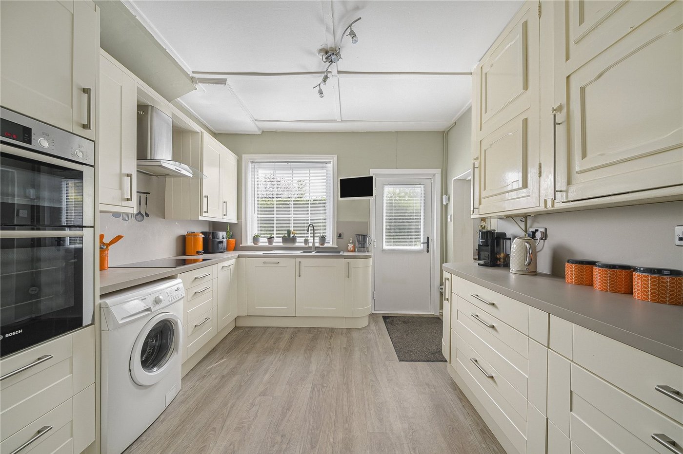 6 bedroom house for sale in Dartford | Robinson Jackson