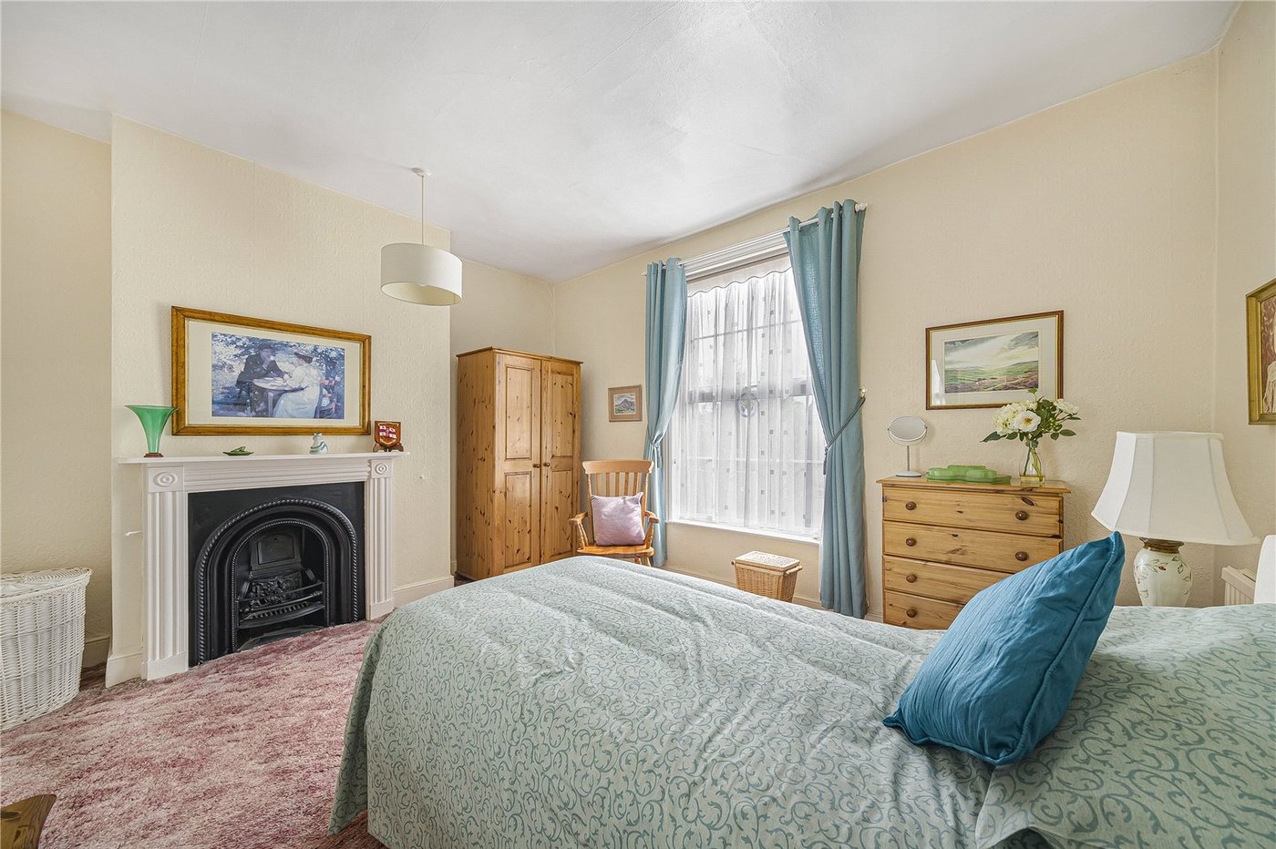 6 bedroom house for sale in Dartford | Robinson Jackson