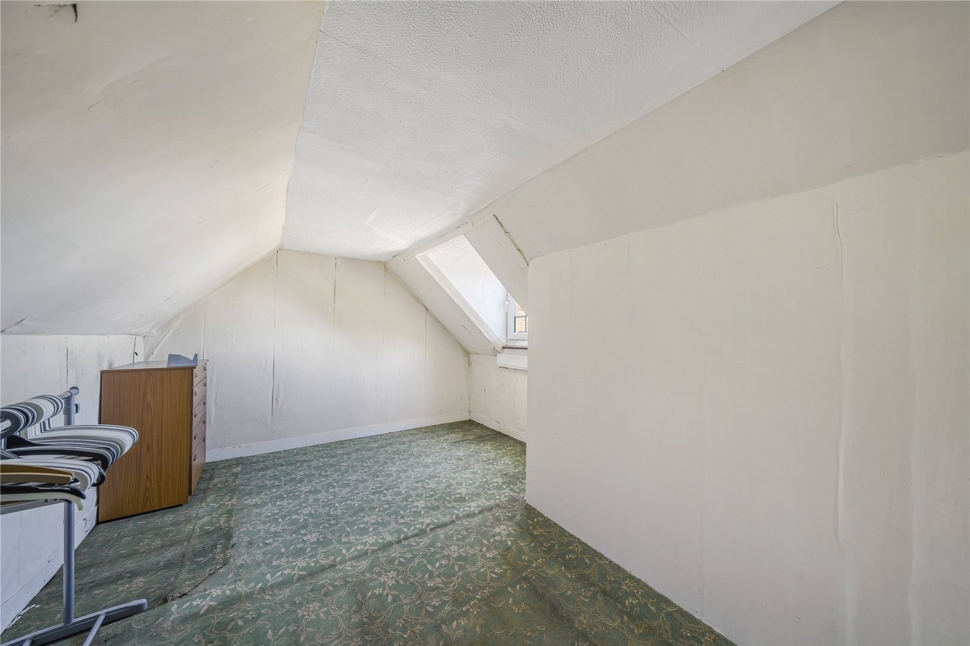 6 bedroom house for sale in Dartford | Robinson Jackson