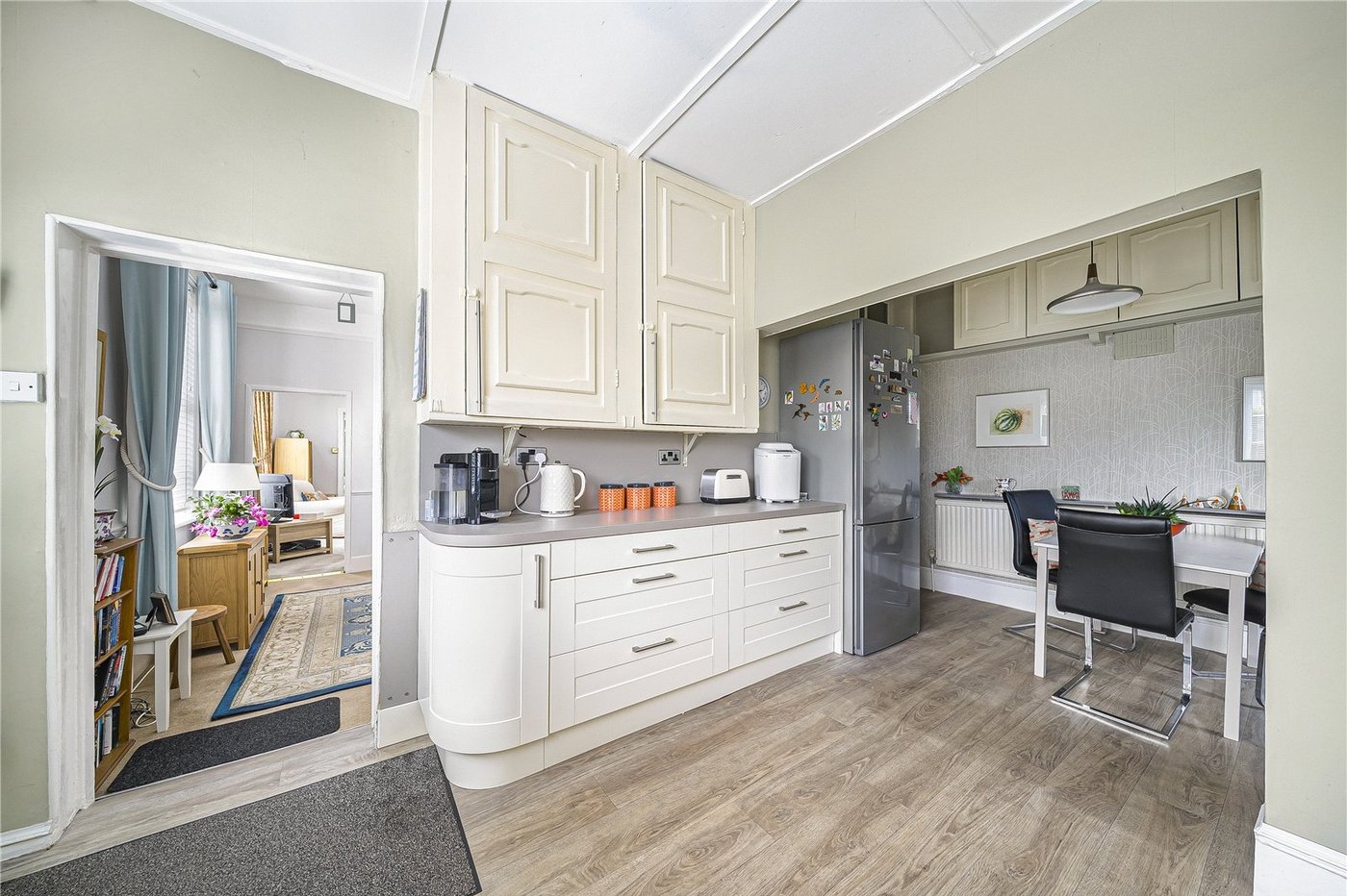6 bedroom house for sale in Dartford | Robinson Jackson